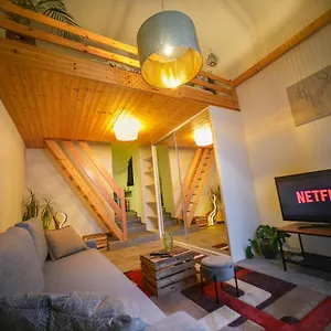  Apartmán Studio & Family - Masionette 24ノ7 Near By Shopping Center