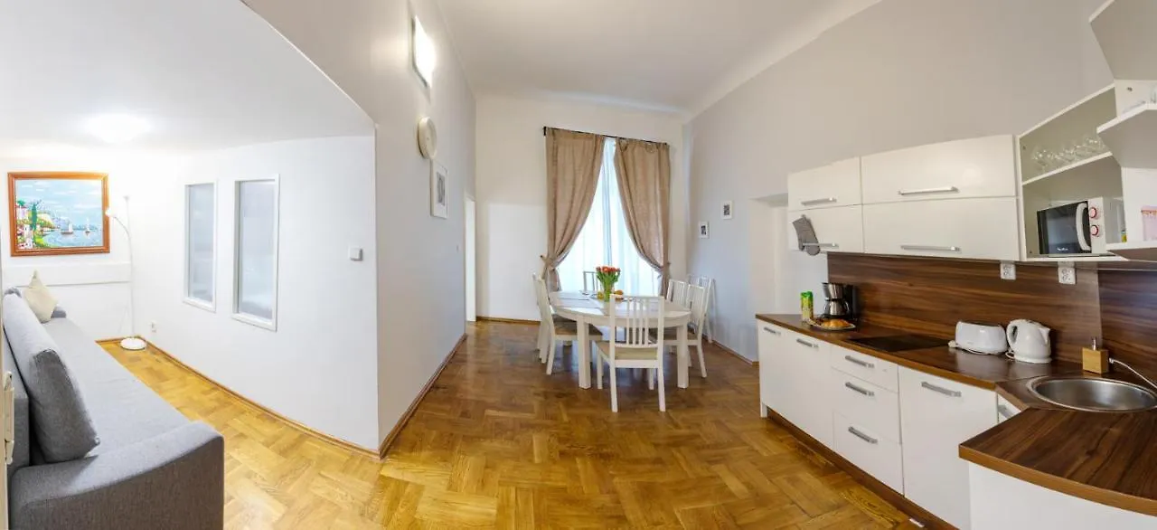Michalska Apartment Praga